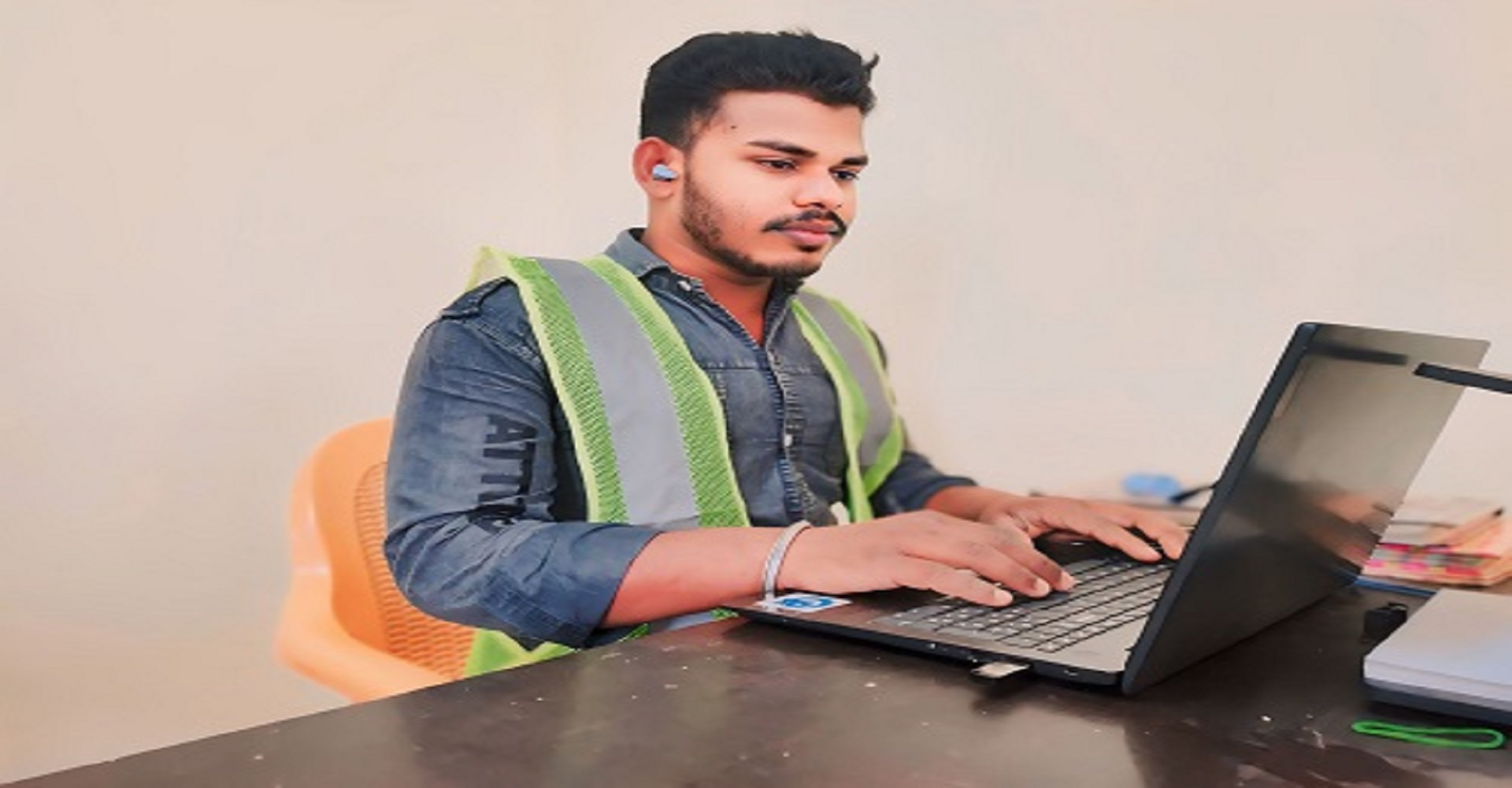 Pioneer Computer Institute Slider Image